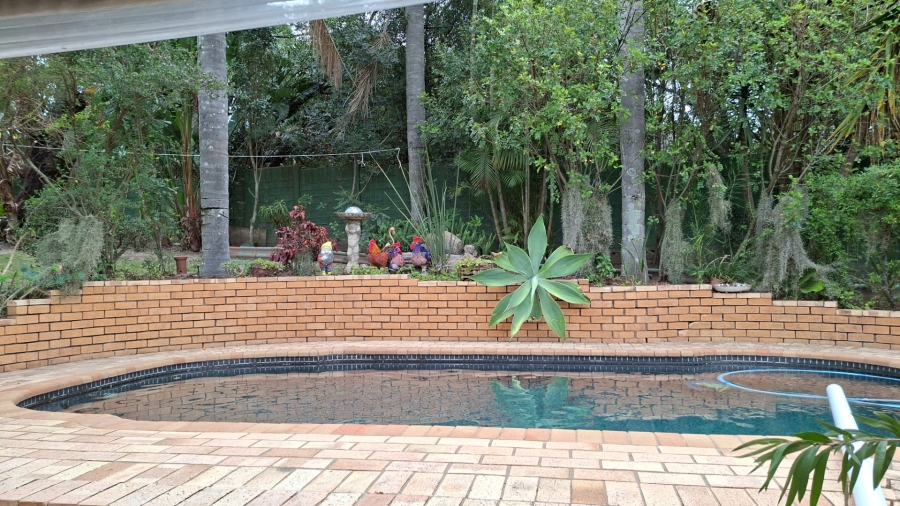 4 Bedroom Property for Sale in Beacon Bay North Eastern Cape